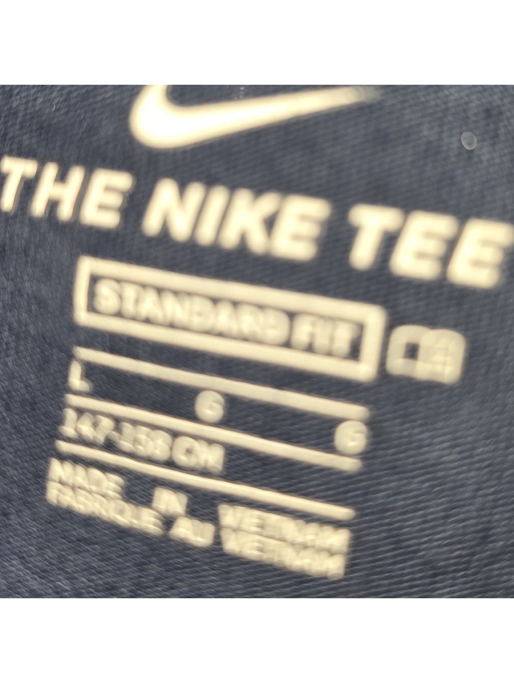 Nike Boys' Navy Graphic TeeSize Youth Large L - Picture 2 of 3